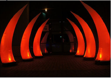 शाम पार्टी लाल टस्क प्रकार के लिए सुंदर पुल एलईडी Inflatable प्रकाश