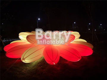 शादी की पार्टी के लिए सुंदर प्रकाश सजावट Inflatable विज्ञापन उत्पाद / Inflatable एलईडी फूल श्रृंखला