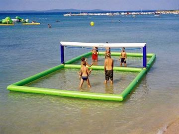 समुद्रतट के लिए आउटडोर इन्फ्लैटेबल बीच गेम्स / इन्फ्लैटेबल वॉटर वॉलीबॉल कोर्ट